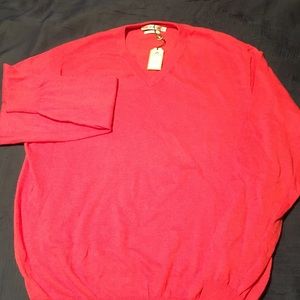Men’s coral sweater